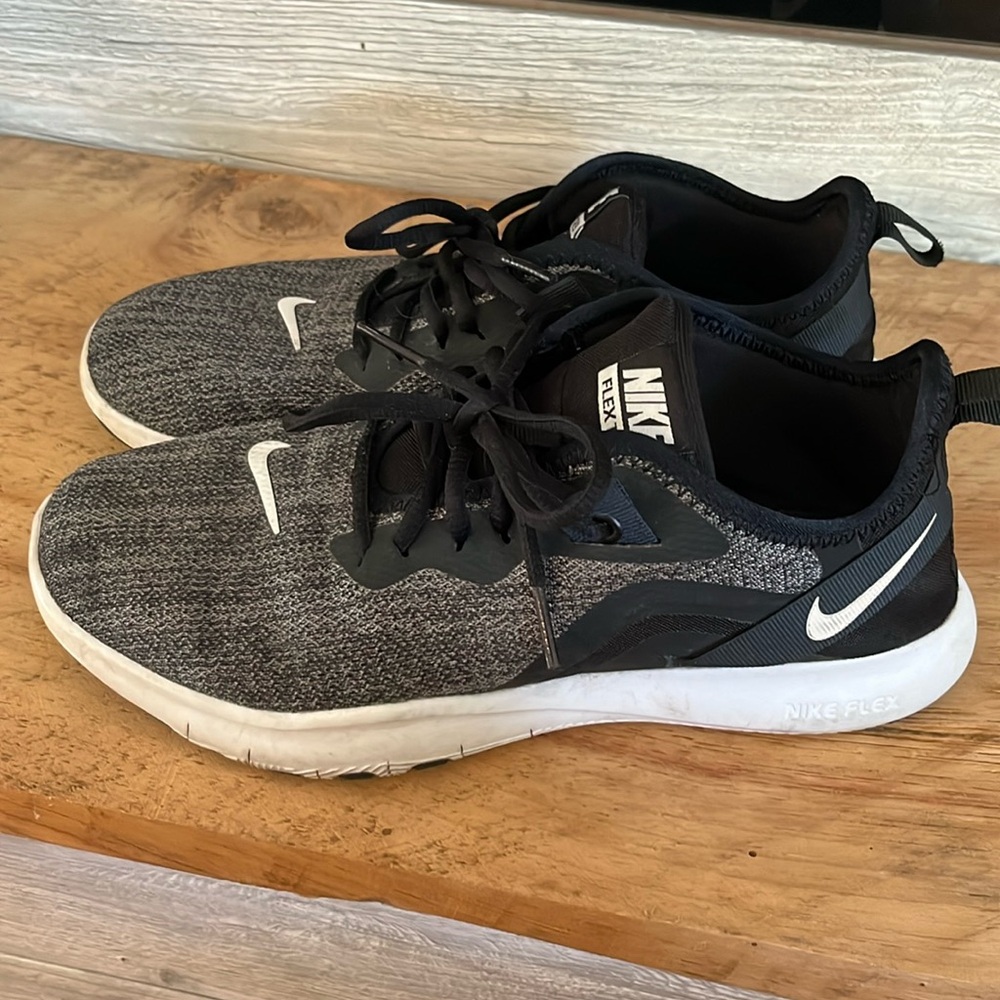 Women’s Nike running shoes